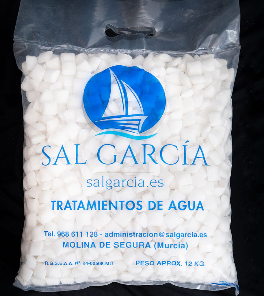 CLEAR BRINE Tabletas De Sal Para Suavizador (25 Kg) - Water